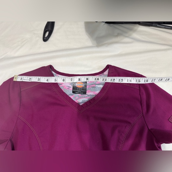 Dickies Scrub Top Women’s Size Small - Picture 7 of 10